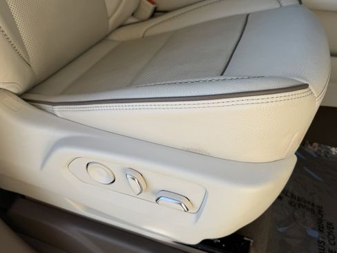 Certified 2022 GMC Yukon Denali w/ Denali Premium Package image 57