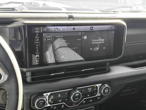 Used 2024 Jeep Wrangler Unlimited Sahara w/ Technology Group image 20