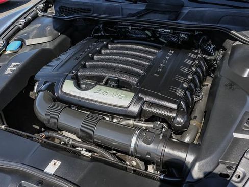 Used 2012 Porsche Cayenne image 12