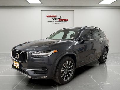 Used 2016 Volvo XC90 T6 Momentum w/ Momentum Plus Package