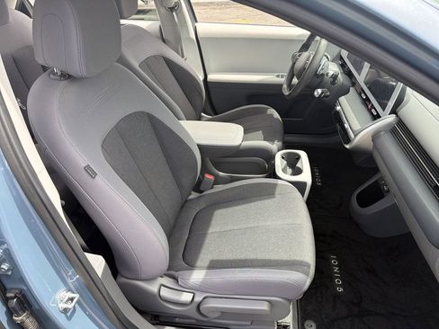 Used 2024 Hyundai Ioniq 5 SEL RWD image 25