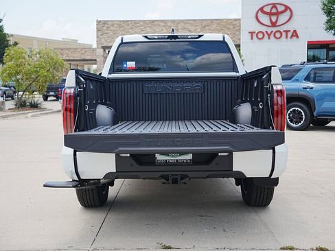 New 2026 Toyota Tundra Platinum AWD/4WD image 25
