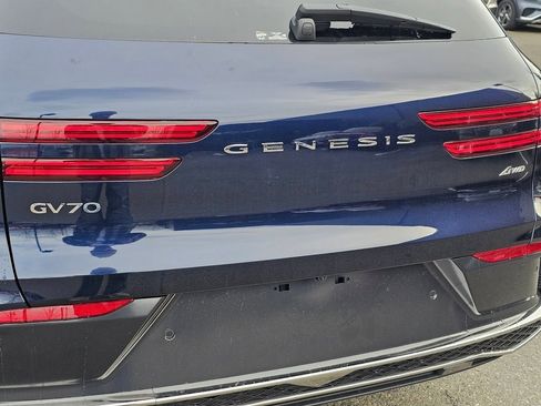 New 2026 Genesis GV70 2.5T Advanced image 25