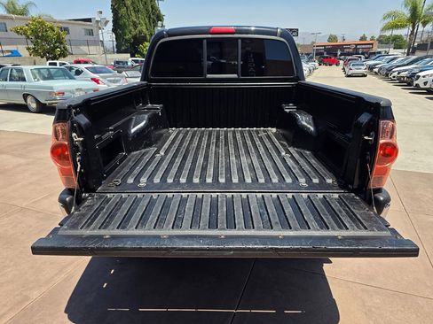 Used 2007 Toyota Tacoma PreRunner RWD image 16