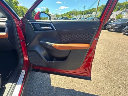 Used 2023 Mitsubishi Outlander SEL AWD/4WD image 60