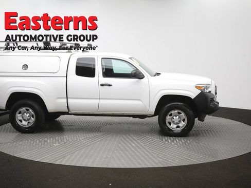 Used 2020 Toyota Tacoma SR RWD image 43