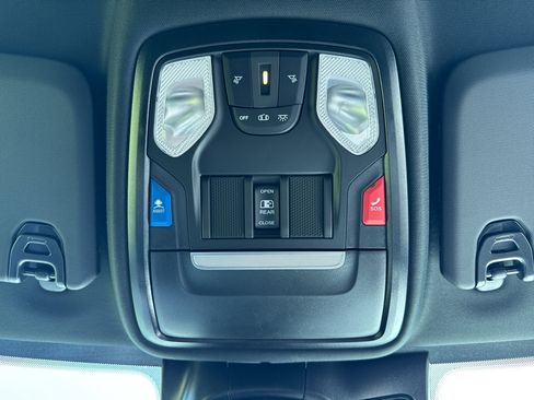 New 2026 RAM 3500 Tradesman AWD/4WD image 31