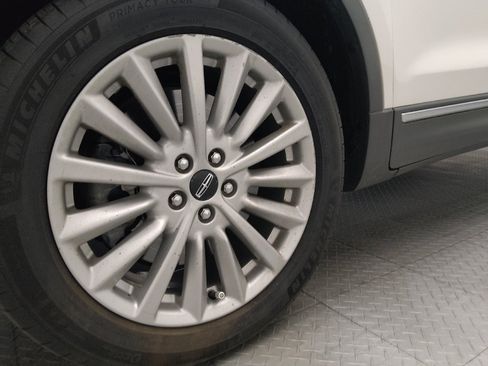 Used 2019 Lincoln MKC Premiere AWD/4WD image 31