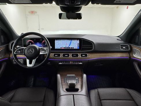 Used 2021 Mercedes-Benz GLE 450 4MATIC image 17