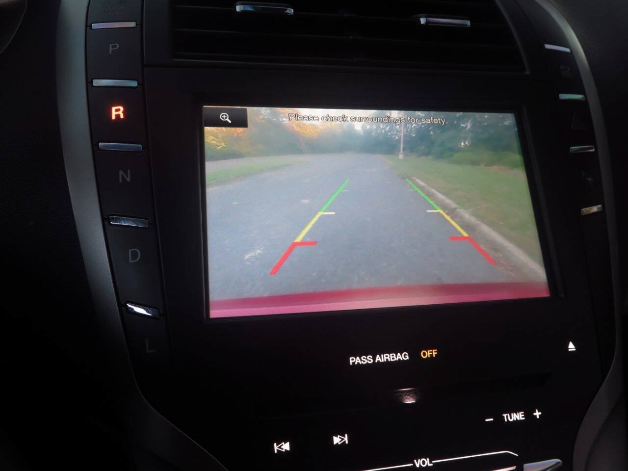 Used 2015 Lincoln MKZ Hybrid w/ Equipment Group 202A Reserve FWD image 28
