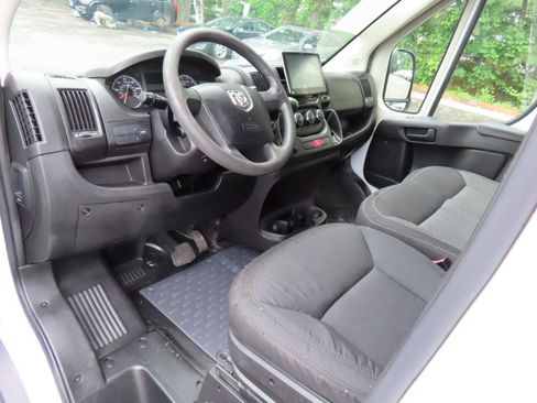 Used 2017 RAM ProMaster 2500 FWD image 13