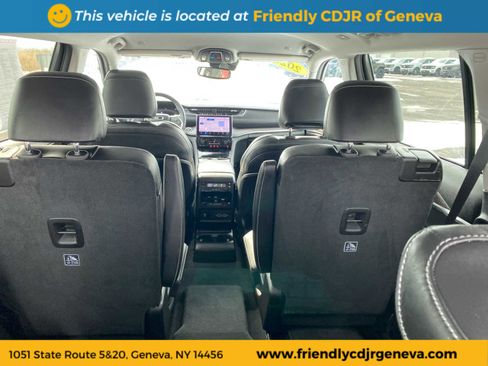 Used 2023 Jeep Grand Cherokee L Limited image 14