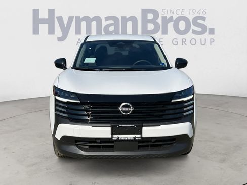 New 2026 Nissan Kicks S image 9