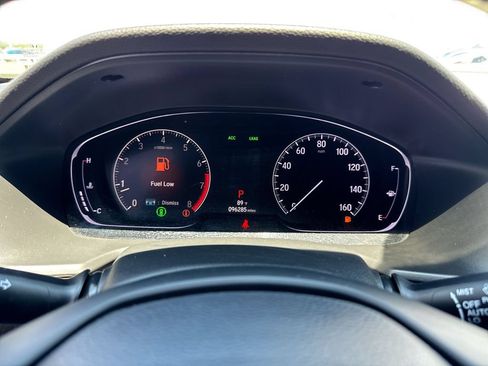 Used 2018 Honda Accord Touring image 15