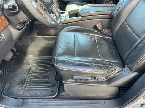 Used 2015 Nissan Armada SL AWD/4WD image 11