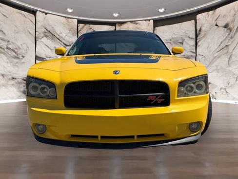 Used 2006 Dodge Charger R/T RWD image 2