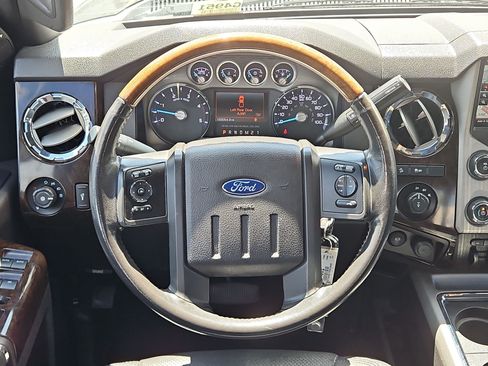 Used 2015 Ford F350 Platinum w/ FX4 Off-Road Package AWD/4WD image 16