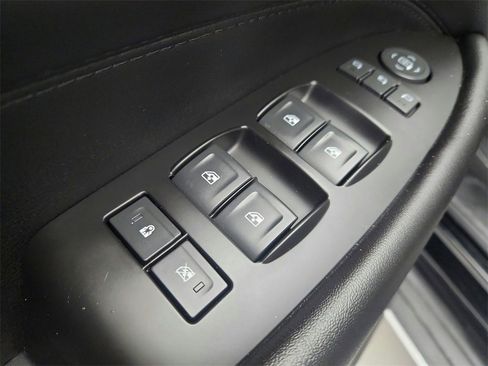 Used 2019 Cadillac Escalade Luxury image 21