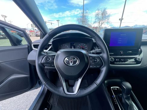 Used 2025 Toyota Corolla SE image 14