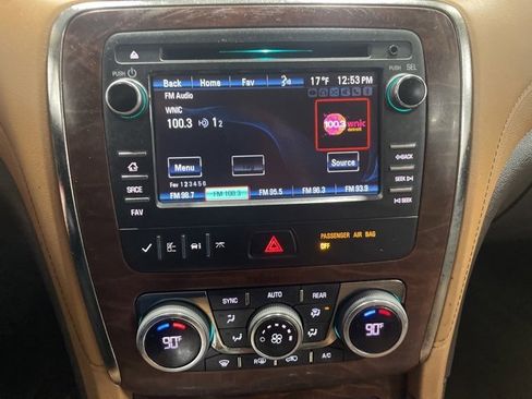 Used 2014 Buick Enclave Leather image 25