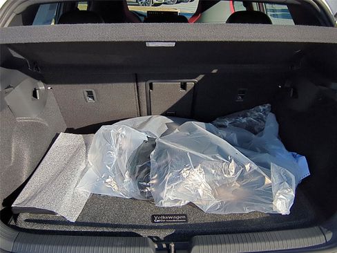 New 2026 Volkswagen Golf SE image 22