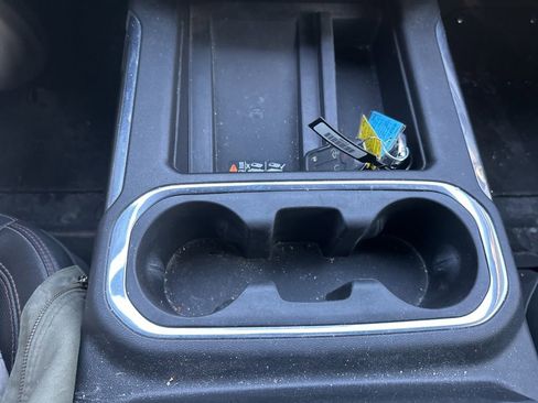 Used 2022 GMC Sierra 2500 AT4 w/ AT4 Preferred Package image 23