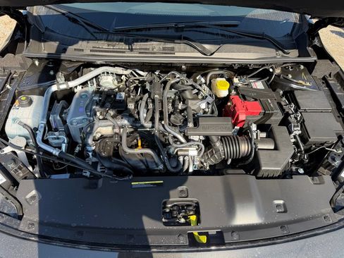 Used 2027 Nissan Sentra SR w/ Floor Mat Package FWD image 22