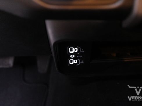 New 2026 RAM 3500 Tradesman AWD/4WD image 24