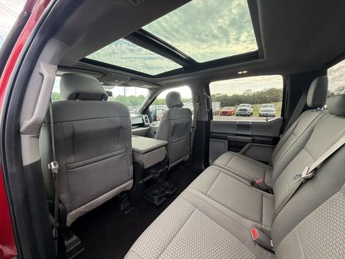 Used 2016 Ford F150 XLT w/ Equipment Group 302A Luxury AWD/4WD image 12
