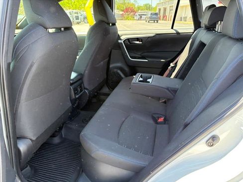 Used 2023 Toyota RAV4 SE w/ Convenience Package AWD/4WD image 10