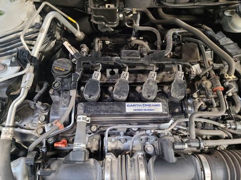 Used 2018 Honda Accord LX image 30