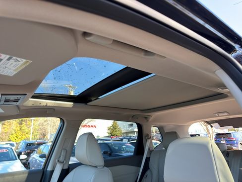 New 2026 Nissan Rogue SV image 29