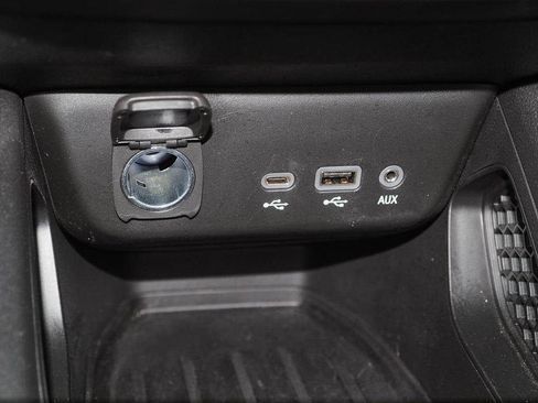 Certified 2023 Chevrolet TrailBlazer ACTIV w/ Convenience Package AWD/4WD image 13