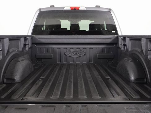 Used 2021 Ford F150 XLT w/ Equipment Group 302A High image 12