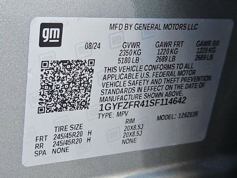 Certified 2025 Cadillac XT4 Sport image 33