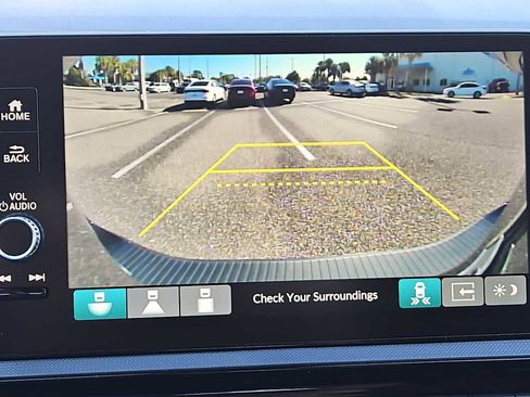 New 2026 Honda Odyssey Touring image 23