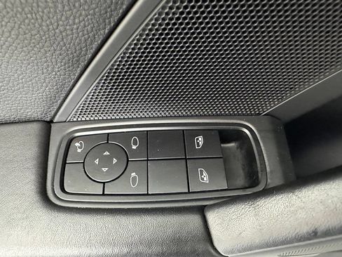 Certified 2022 Porsche 911 Carrera RWD image 18