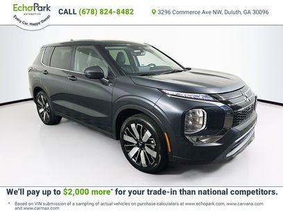 Used 2025 Mitsubishi Outlander SE