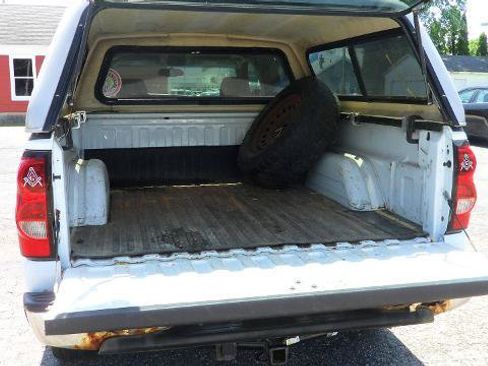 Used 2006 Chevrolet Silverado 1500 LT w/ Light Duty Power Package AWD/4WD image 7