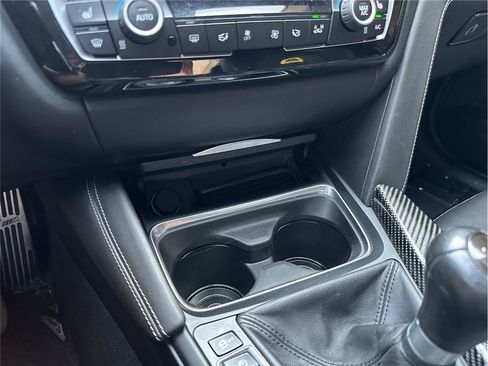 Used 2016 BMW M3 RWD image 36