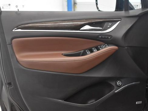 Used 2020 Buick Enclave Avenir w/ Avenir Technology Package AWD/4WD image 20