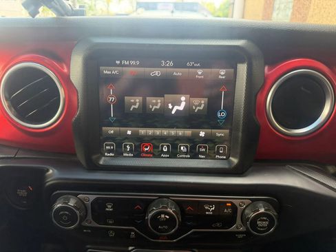 Used 2019 Jeep Wrangler Rubicon AWD/4WD image 18