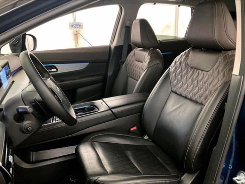 Used 2025 Nissan Murano Platinum w/ Cargo Package image 24