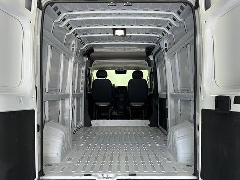 Used 2026 RAM ProMaster 3500 w/ Convenience Group FWD image 14