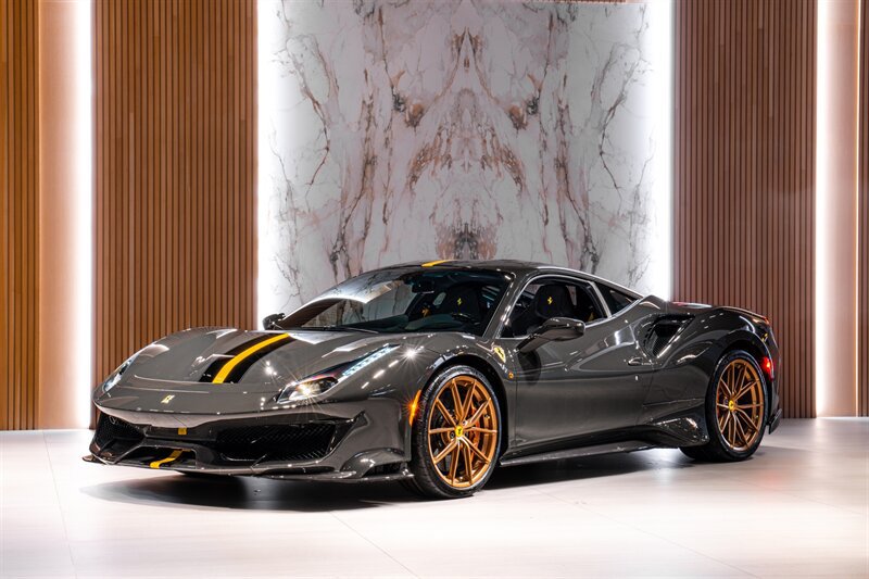 Used 2019 Ferrari 488 Pista Coupe RWD image 1