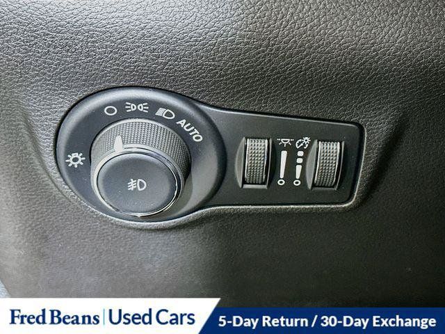 Certified 2025 Jeep Compass Limited AWD/4WD image 14