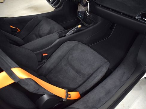 New 2025 McLaren Artura Spider image 20