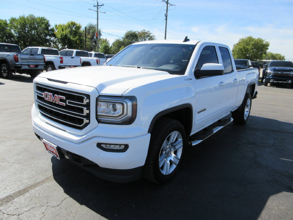 Used 2017 GMC Sierra 1500 4x4 Double Cab w/ Elevation Edition image 11