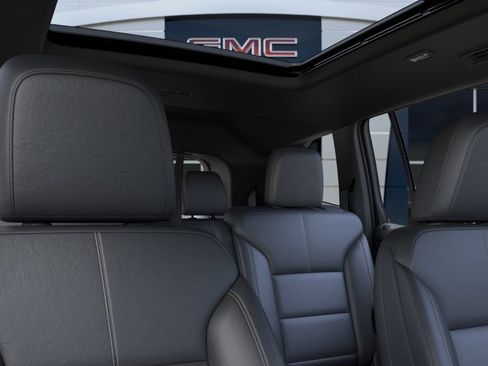 New 2026 GMC Acadia Elevation w/ Elevation Premium Package FWD image 24