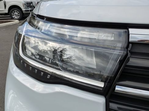 Certified 2026 Ford Explorer Active w/ Active Comfort Package RWD image 10